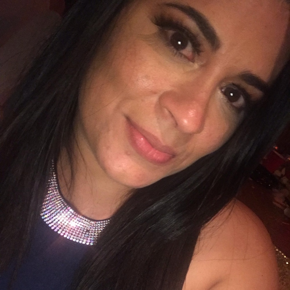 Meet your Posher, Valerie